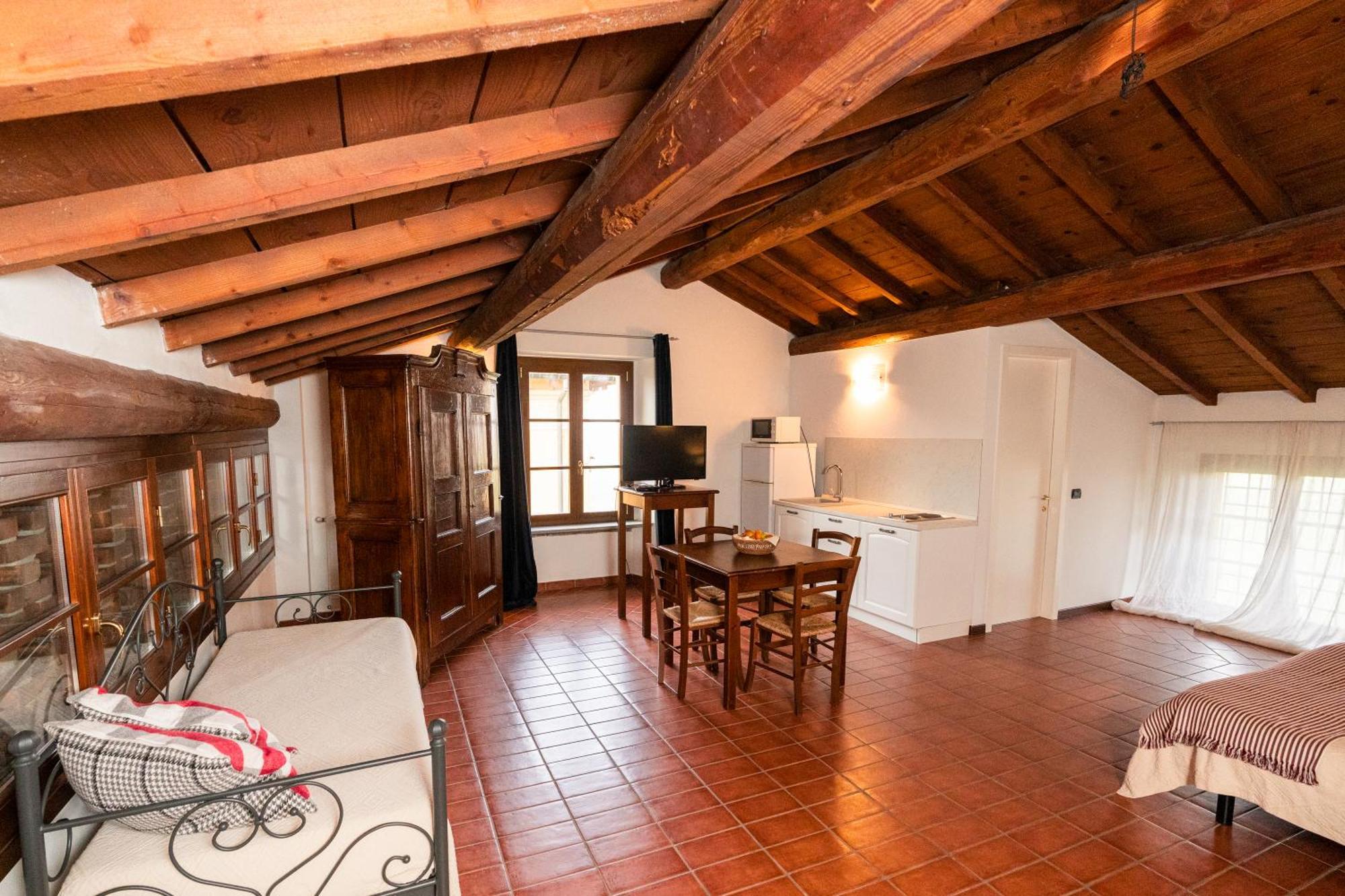 Agriturismo Bassanella Treviglio Eksteriør billede